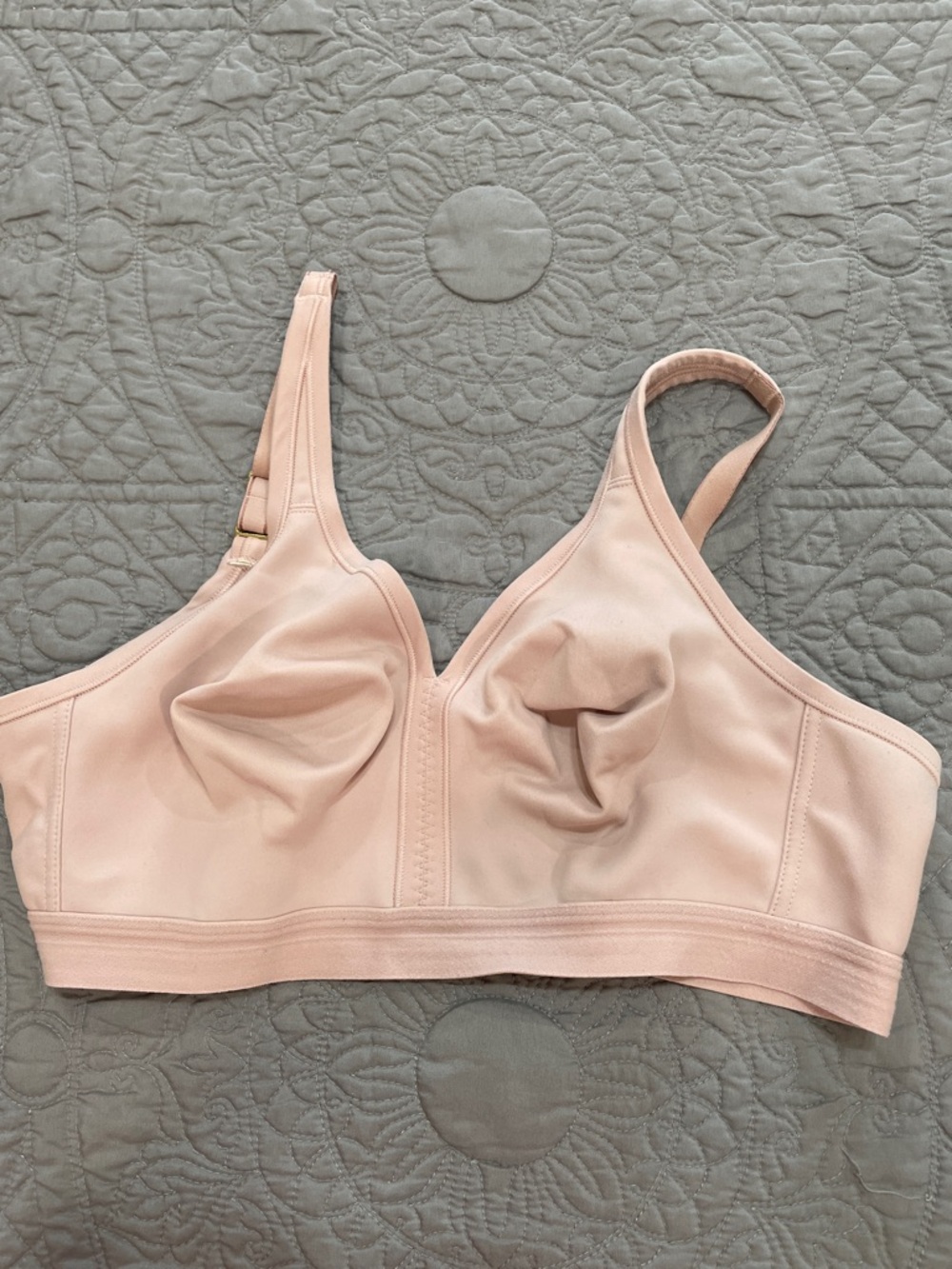 Soma pink Embraceable FC Wireless Unlined 36D